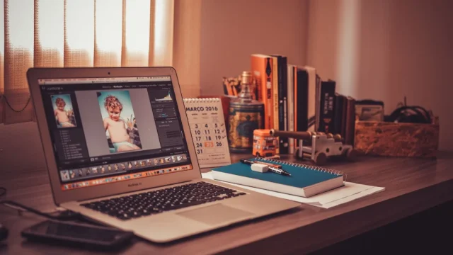AVIF Compared With WebP JPEG and PNG for Better Image Delivery